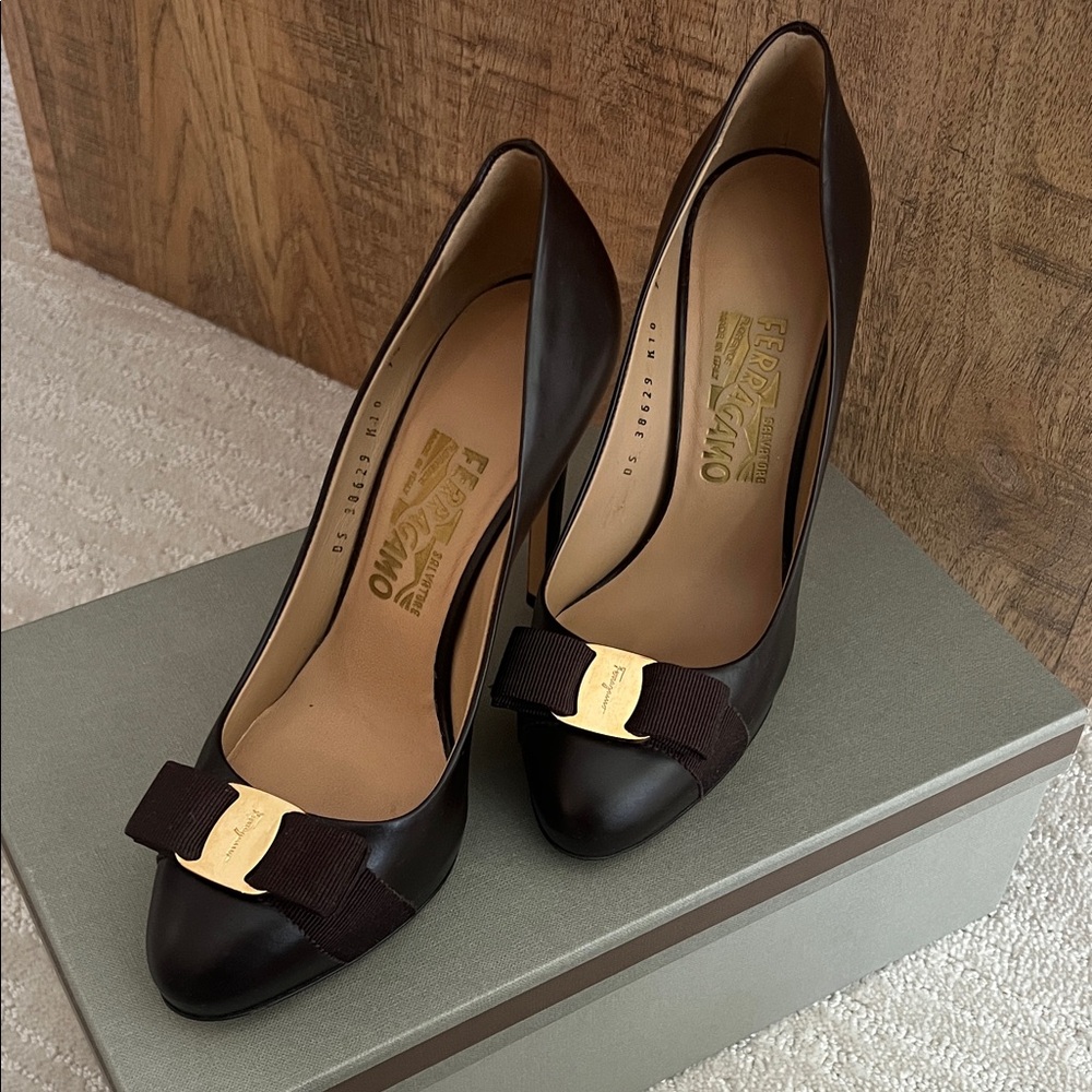 Salvatore Ferragamo Dark Brown Heels - Picture 2 of 4